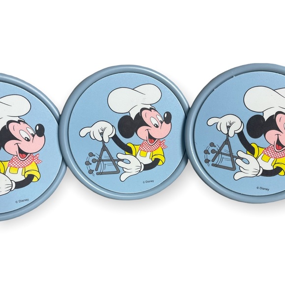 Set Of Four Disney Conimar Light Blue Plastic Mickey Mouse Coasters - Picture 3 of 6